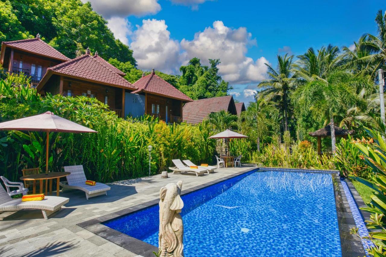 Coconut Hill Cottage Batununggul エクステリア 写真