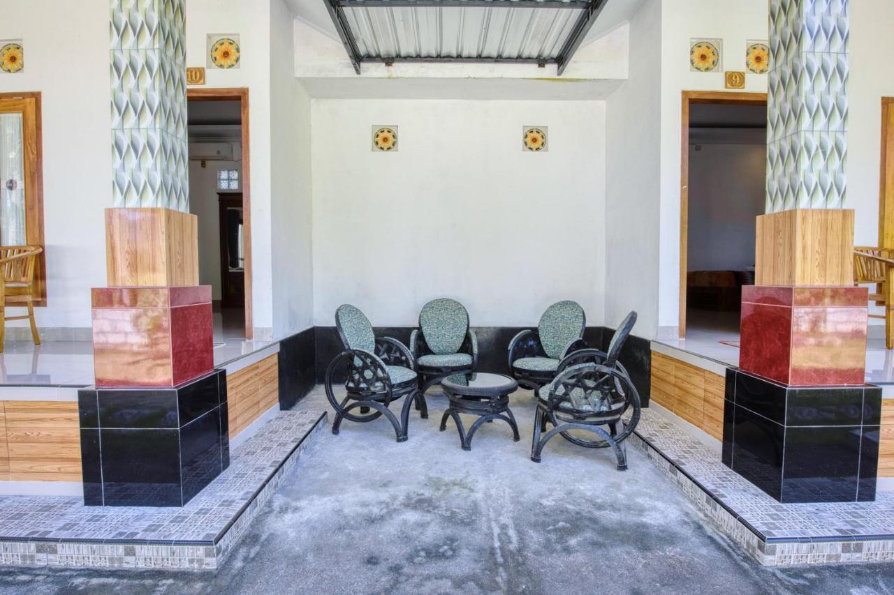Coconut Hill Cottage Batununggul エクステリア 写真