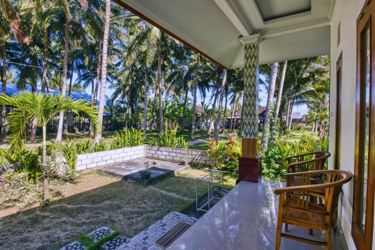 Coconut Hill Cottage Batununggul エクステリア 写真