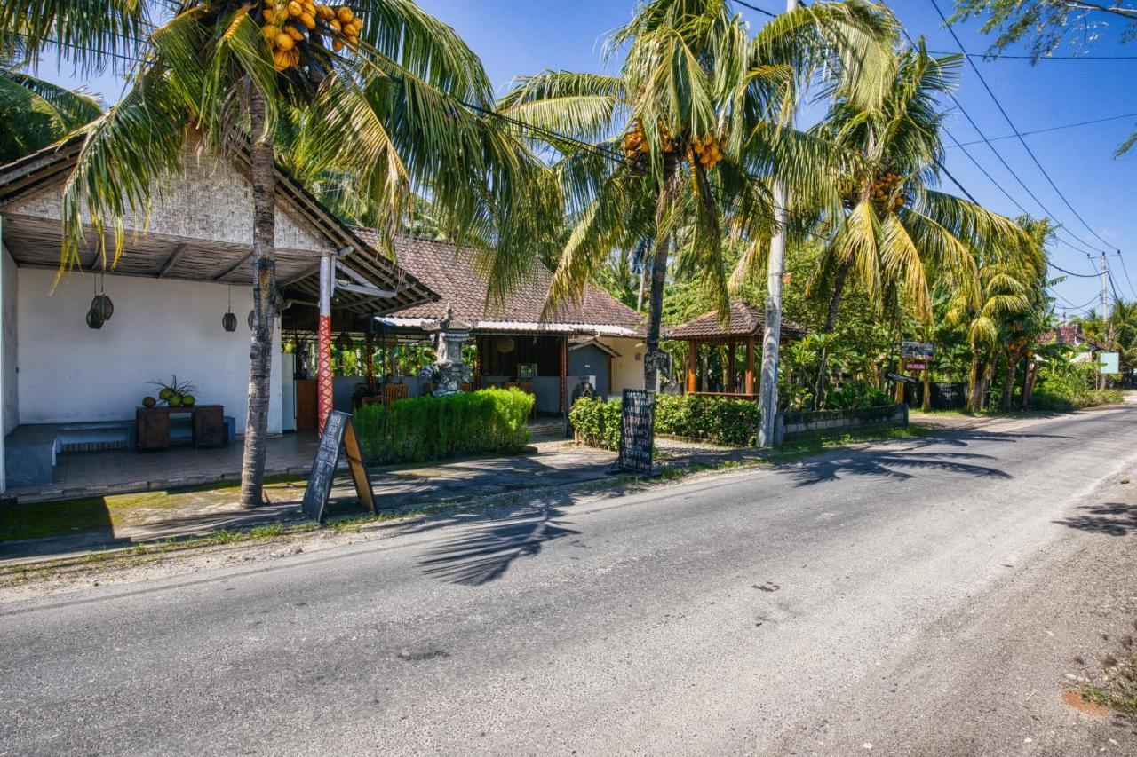 Coconut Hill Cottage Batununggul エクステリア 写真
