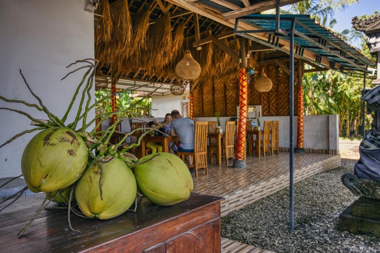 Coconut Hill Cottage Batununggul エクステリア 写真