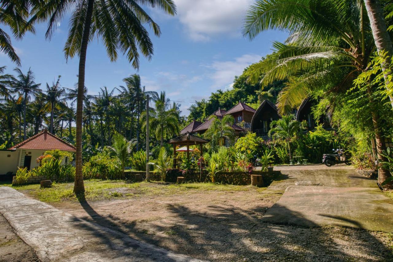 Coconut Hill Cottage Batununggul エクステリア 写真