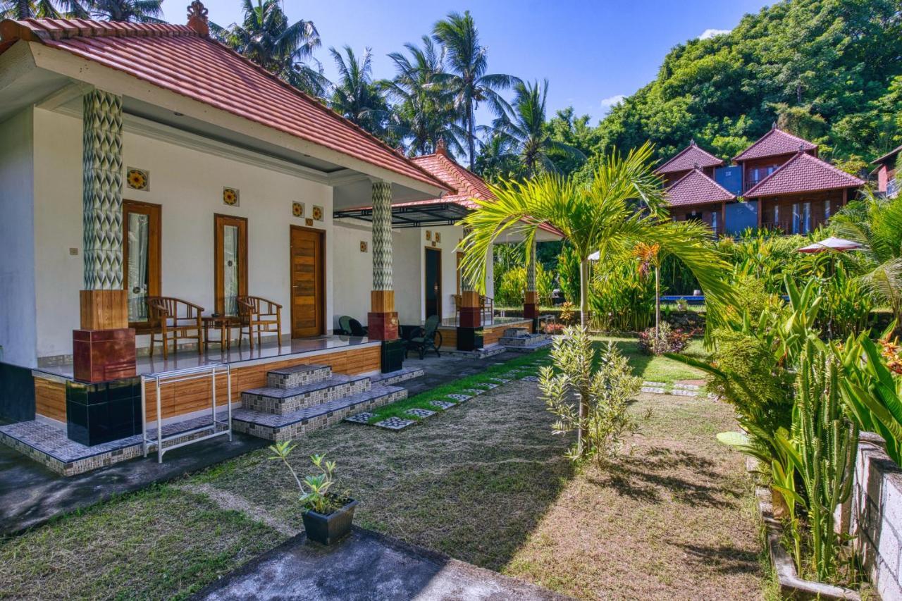 Coconut Hill Cottage Batununggul エクステリア 写真