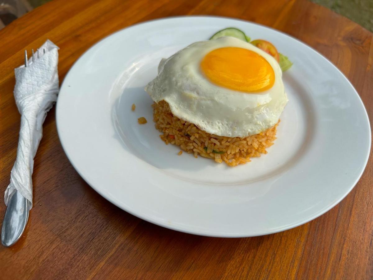 Coconut Hill Cottage Batununggul エクステリア 写真